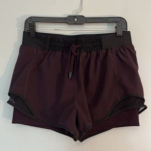 EUC burgundy/black MPG shorts size medium